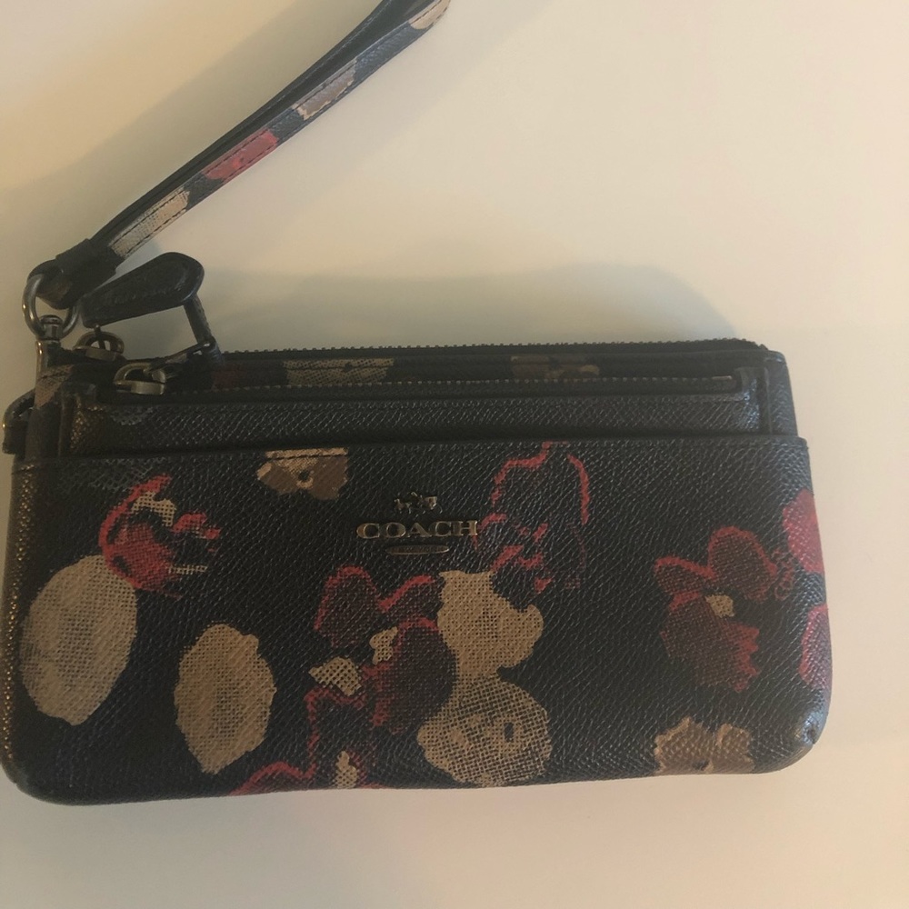Coach Leather Wallet/Wristlet